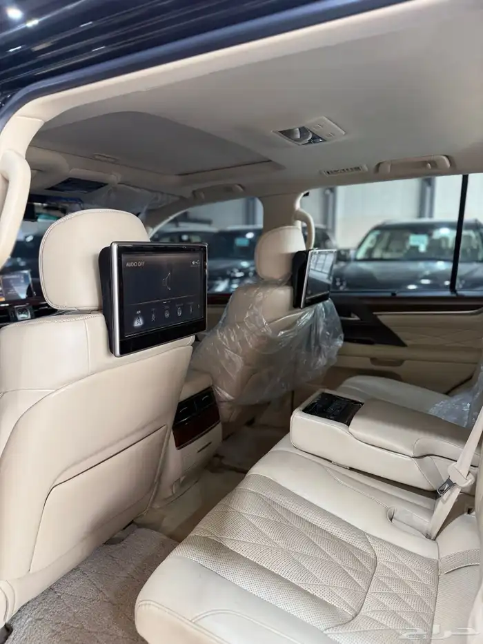 لكزس - 2020 - LX570 - بلاك اديشن 13