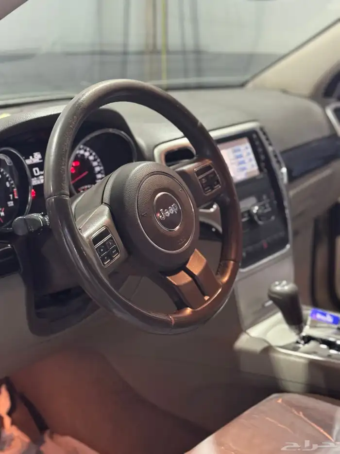 جيب قراند شيروكي 2012 18