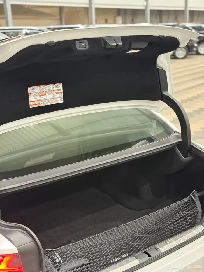 لكزس LS500 2024 Lexus عداد 10 الاف مالك واحد 31