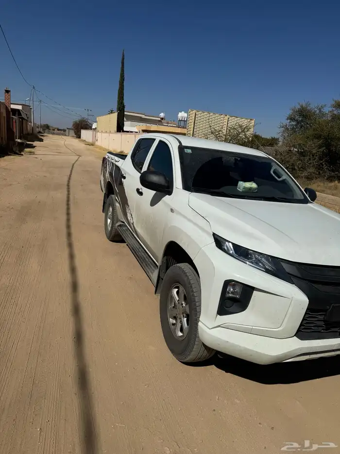 موتسبيشي حوض L200 ديل موديل 2020 قير عايدي ماشيه 120الف 2