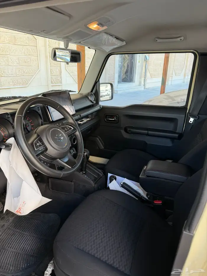 سوزوكي جيمني 2025 3