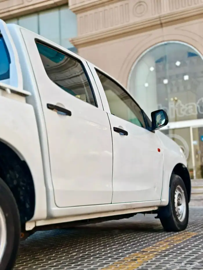 بكب ايسوزو و ميتسوبيشي غمارة وغمارتين ديزل 4