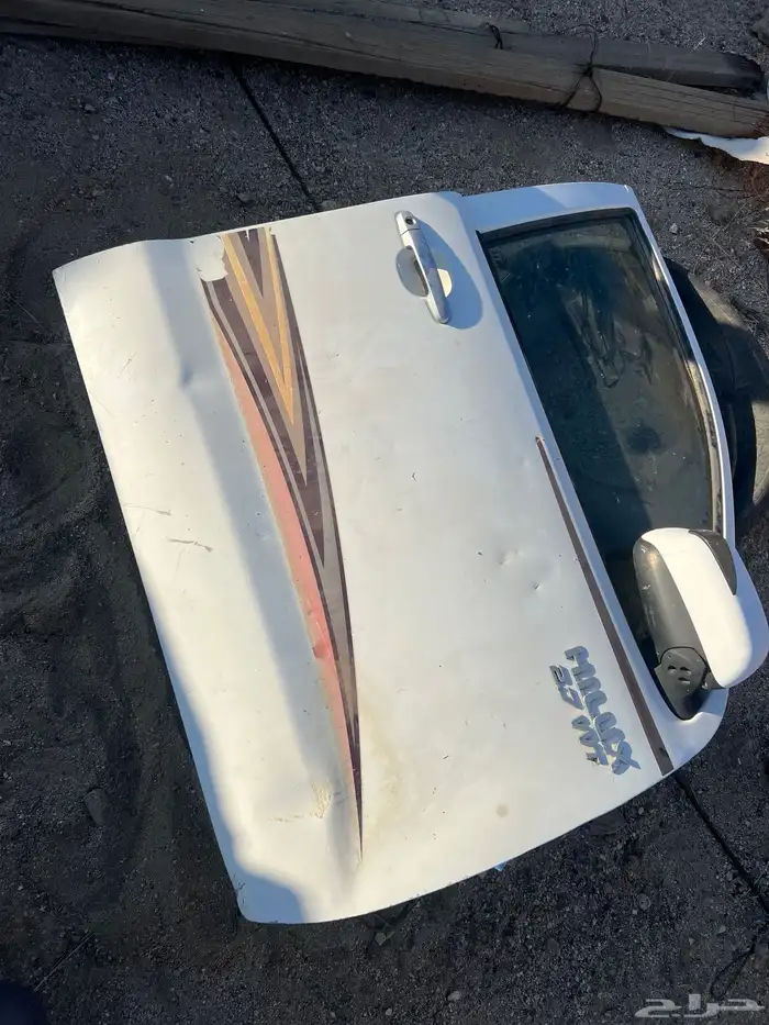 باب هايلوكس 7