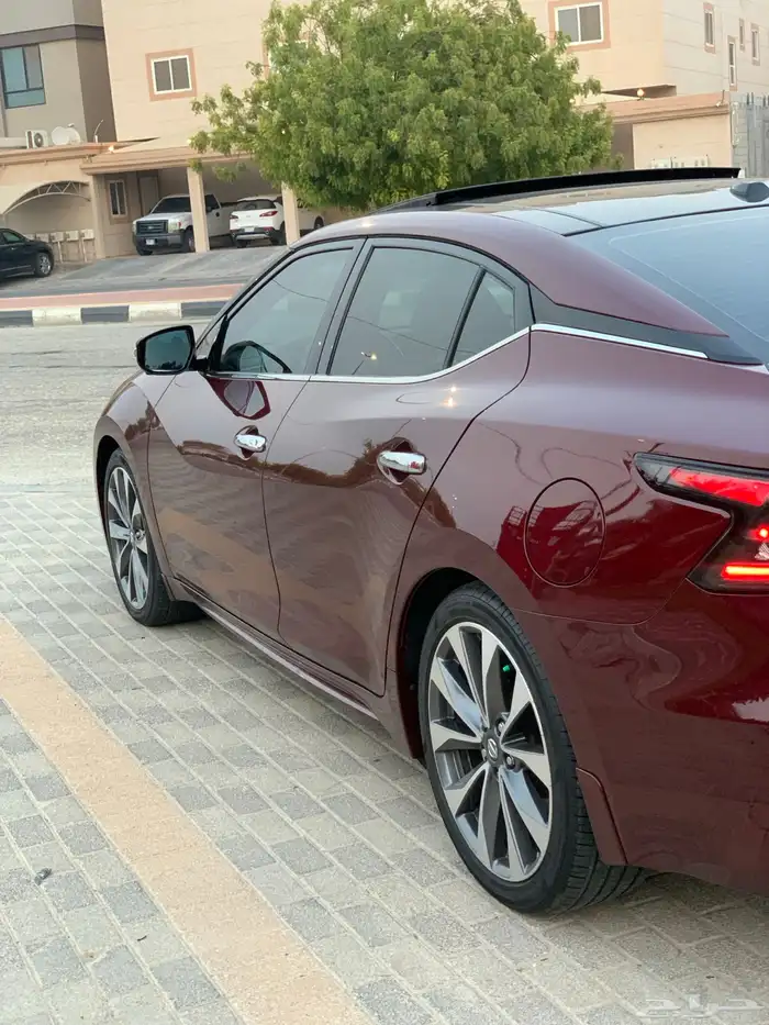 للبيع نيسان مكسيما بحالة الوكالة 2020 4