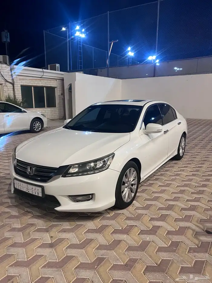 هوندا اكورد 2013 3