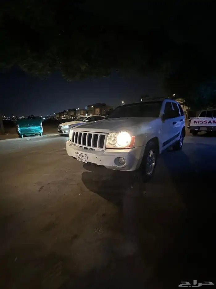 جيب شيروكي 2006 قمة النظافة و مخزن للبيع العاجل وسعر ممتاز 13