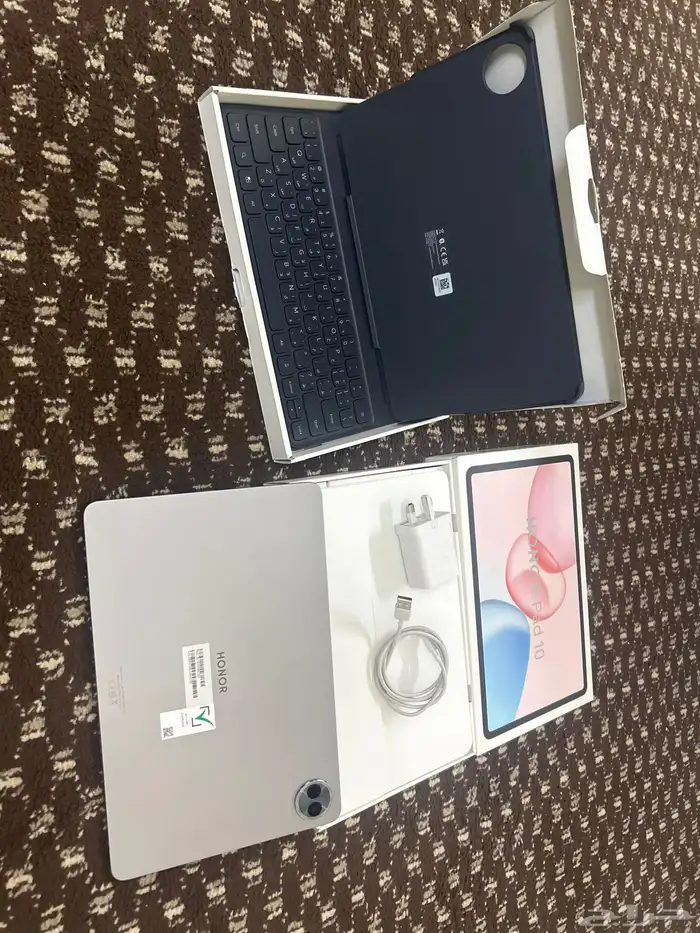 ايباد هونر 10 استعمال شهرين 256 جيجا بايت 1