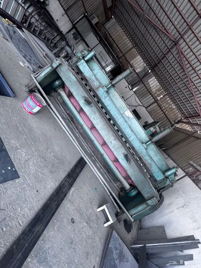 مكينة لف وقص وطعج 0