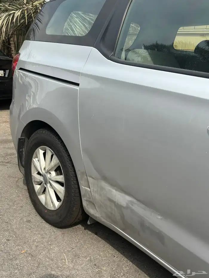 كيا كانيفال 2