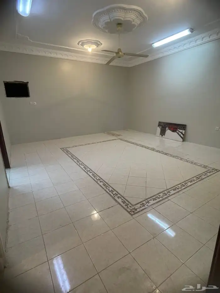 شقة 5 غرف مدخل مستقل - الليث 12