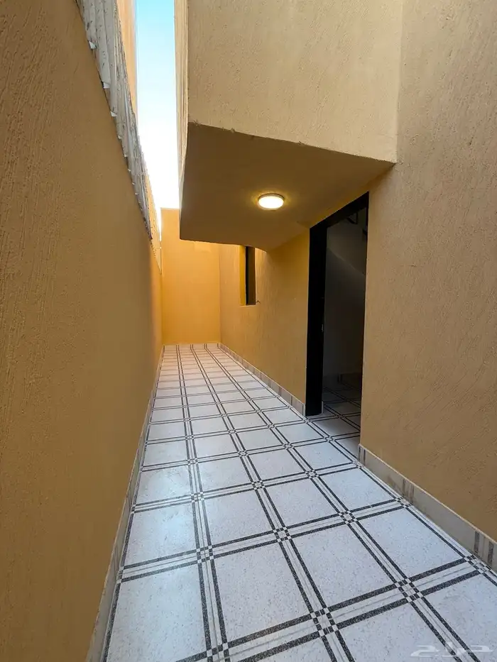 دور علوي فاخر للإيجار بحي النسيم 2