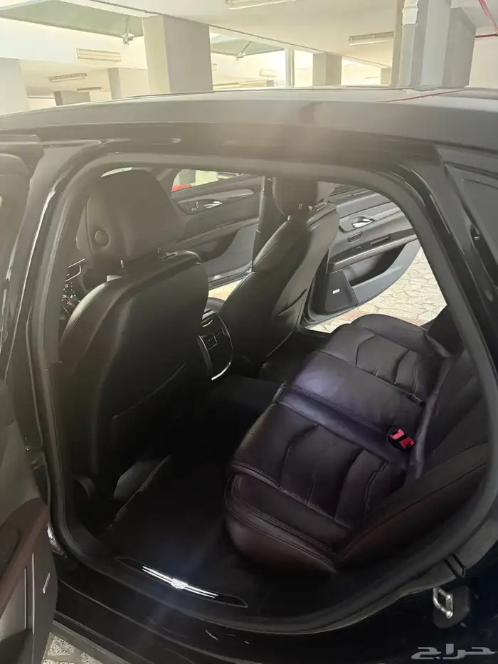 للبيع كاديلاك ct6 موديل 2019 9