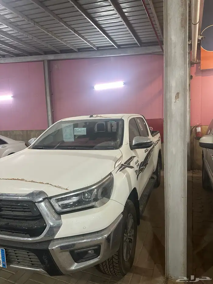 هايلكس 2022 ديزل قير اوتوماتيك فل كامل ممشئ 2000 كم 3