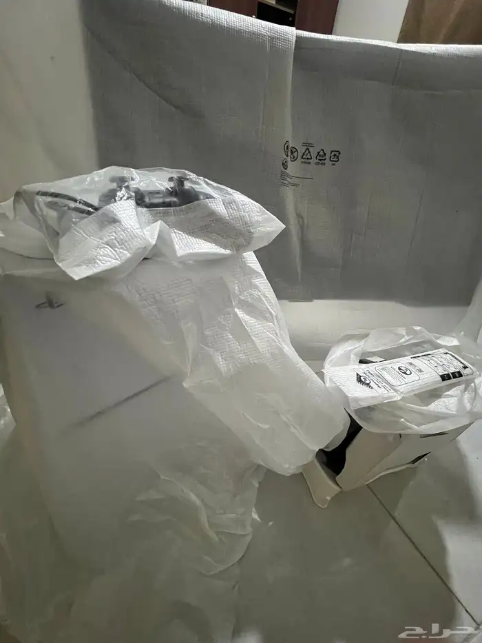 شاشة وسوني وسماعة 3