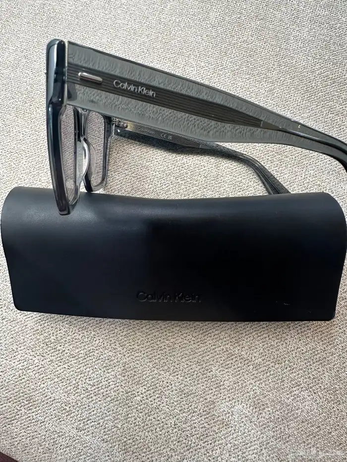 نظارة شمسية ماركة كالفن كلاين 3