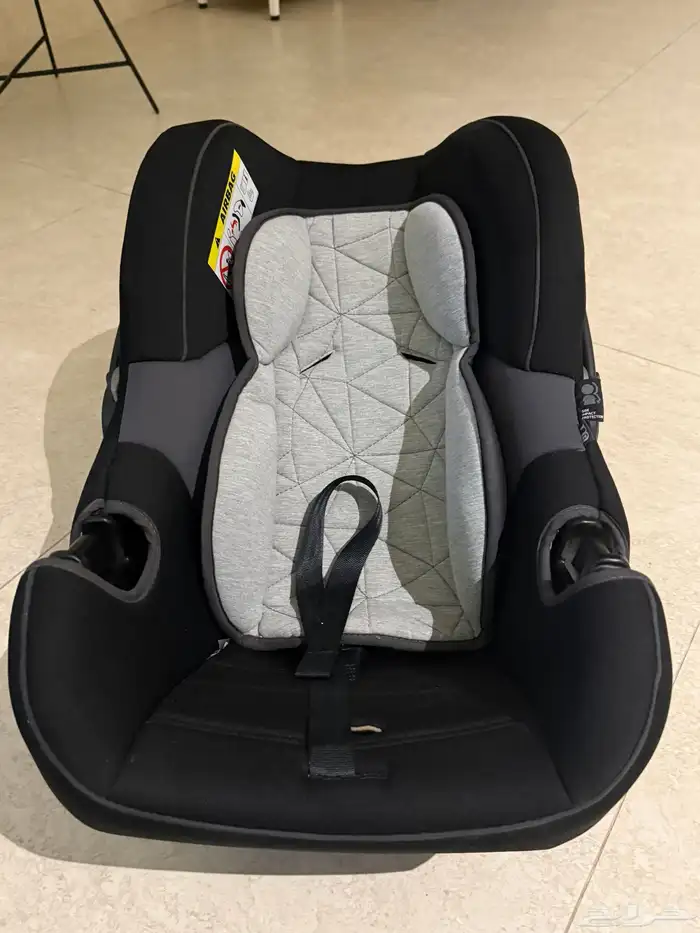 كرسي سيارة للأطفال   Mothercare (واحد فقط   ضد الحريق 2