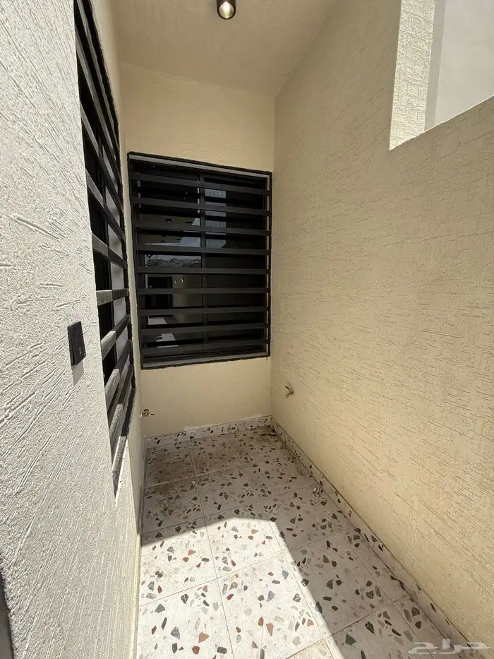 للبيع شقق ارضيه مداخل مستقله حي البديع ابها 500الف 13