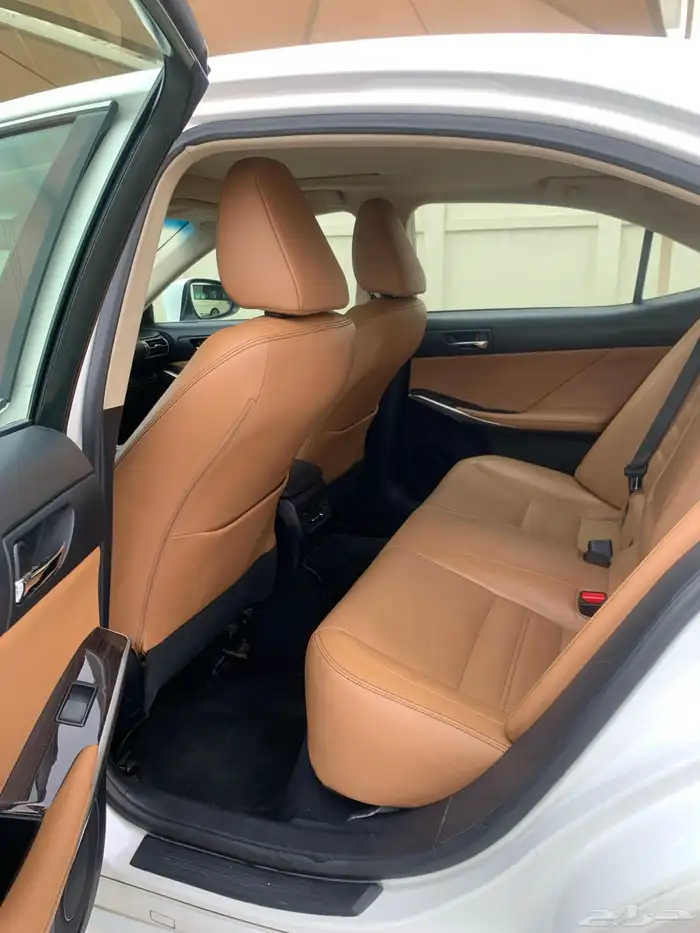 لكزس IS350 2014 12