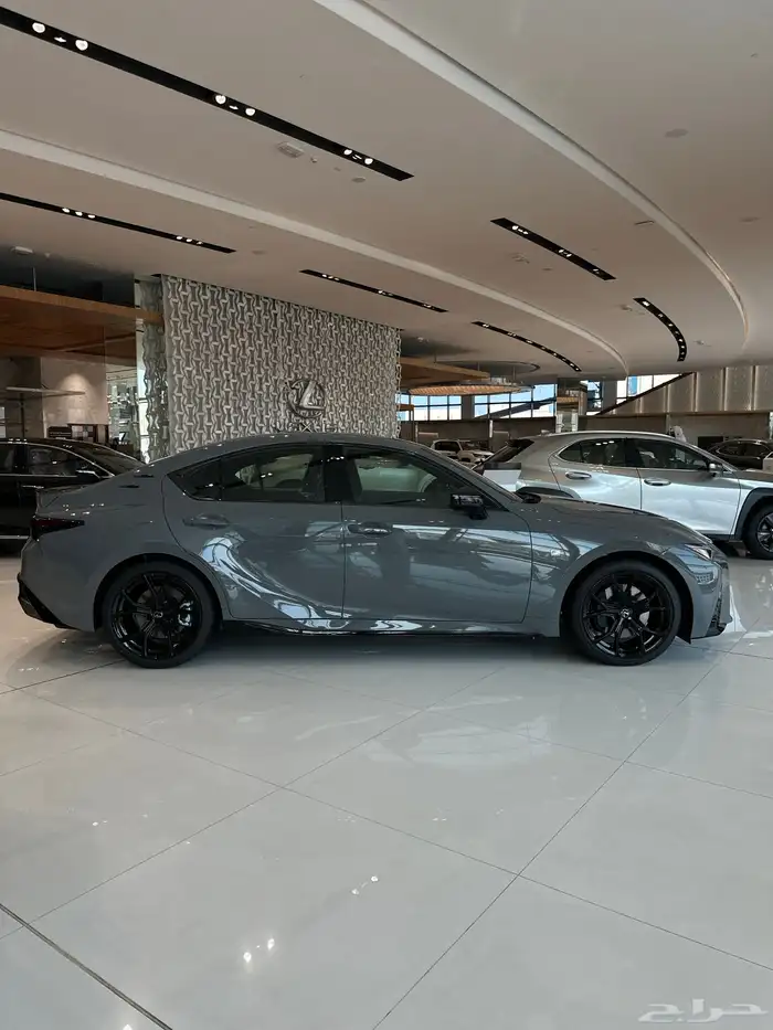 لكزس is350f بلاك ادشن 2025 2