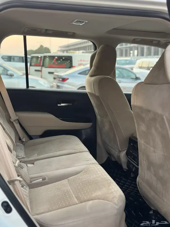 تويوتا لاندكروزر جكسار L3 ابيض 2022 10