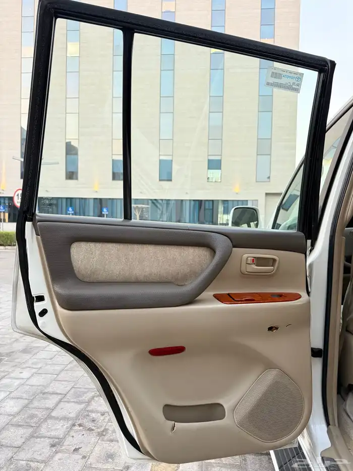 لاندكروزر GXR قير عادي اساس سبير علاق 2006 31