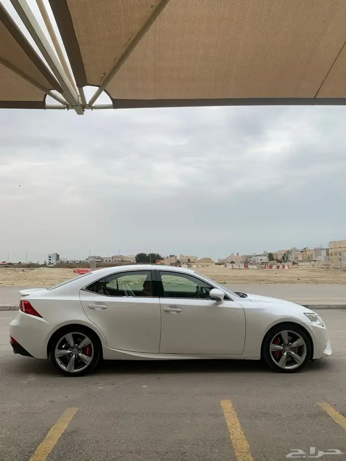 لكزس IS350 2014 5