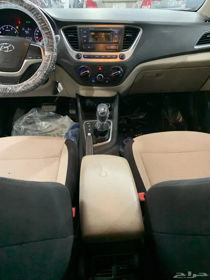 للبيع هونداي اكسنت وارد الوكيل منوة المستخدم 10