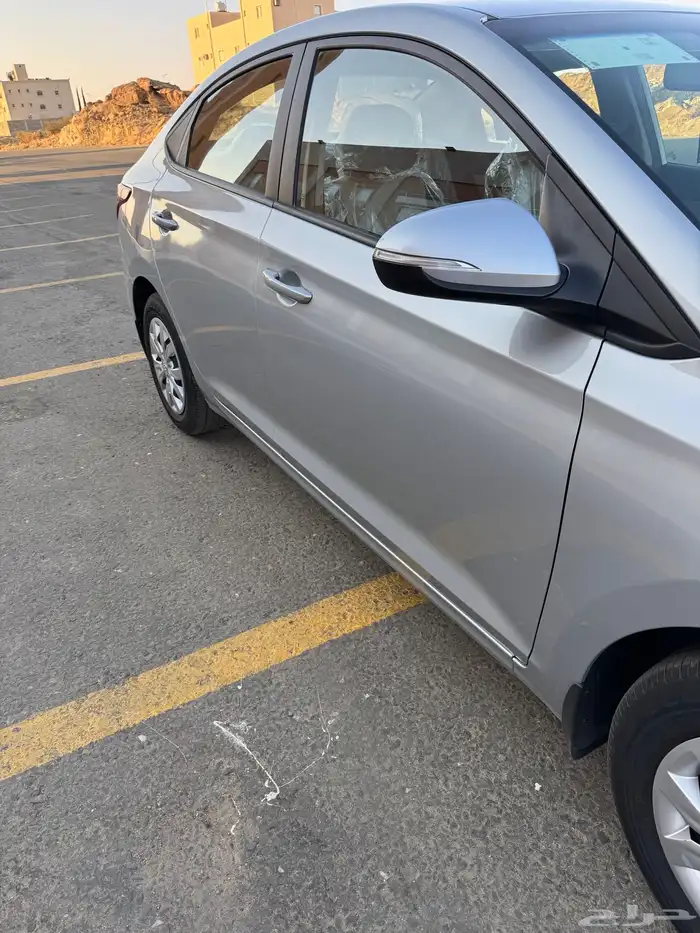 اكسنت 2023شبه جديد وكاله 4