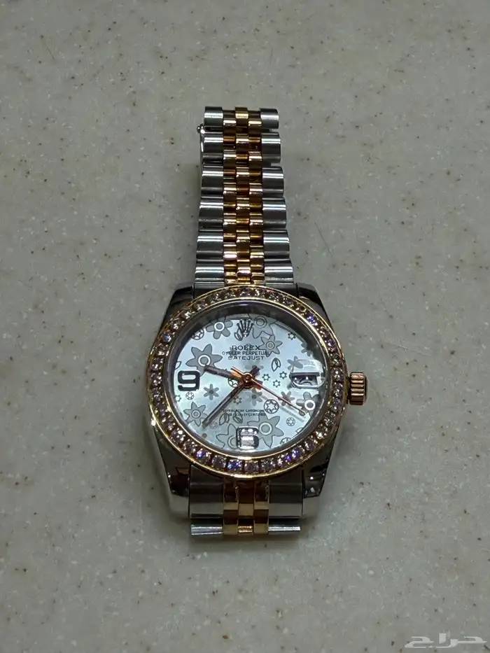 ساعة رولكس اصليه ضمان وفاتوره وعلبه 0