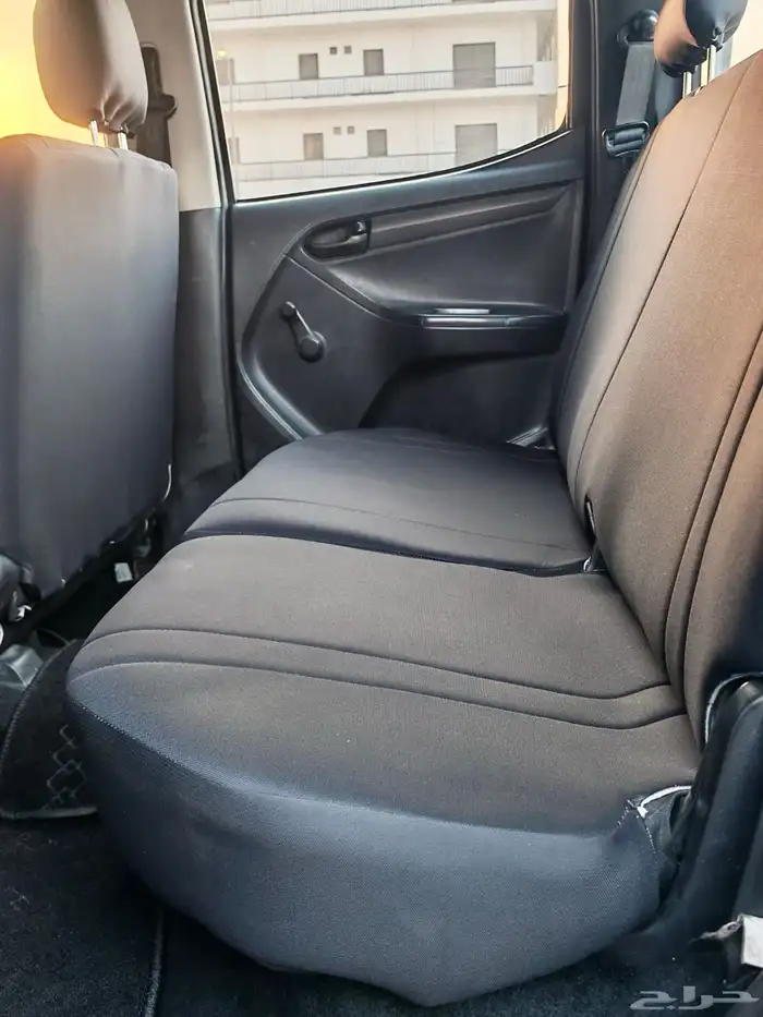 بكب ايسوزو و ميتسوبيشي غمارة وغمارتين ديزل 26