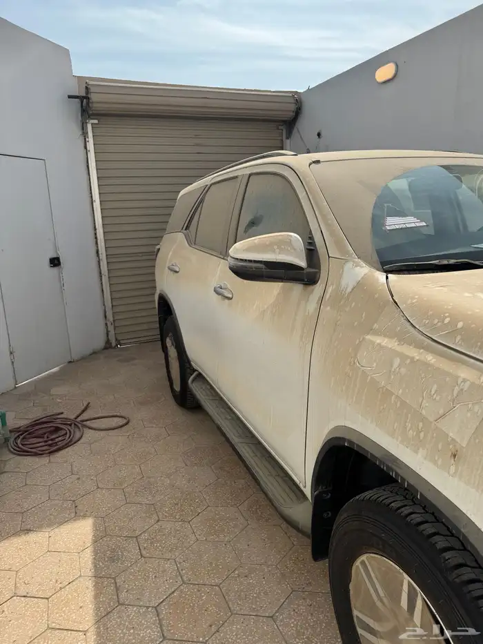 الموديل 25 أصفار 4