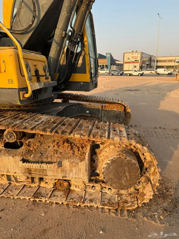 بوكلين فولفو 2009 للبيع مع الدقاق الرياض 15