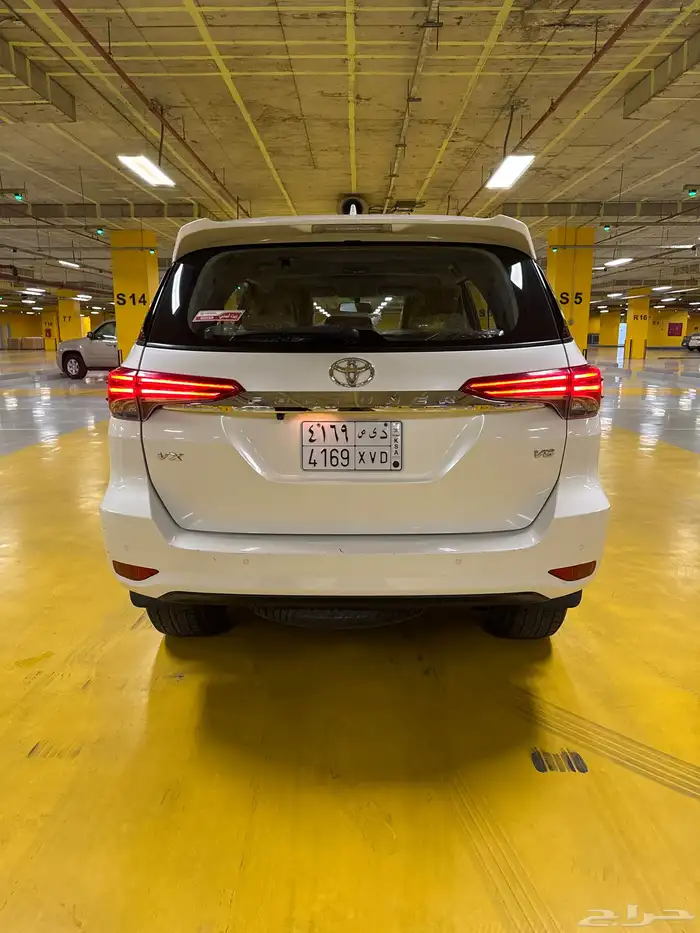 فورشنر 2021 دبل نظيف جدا 4