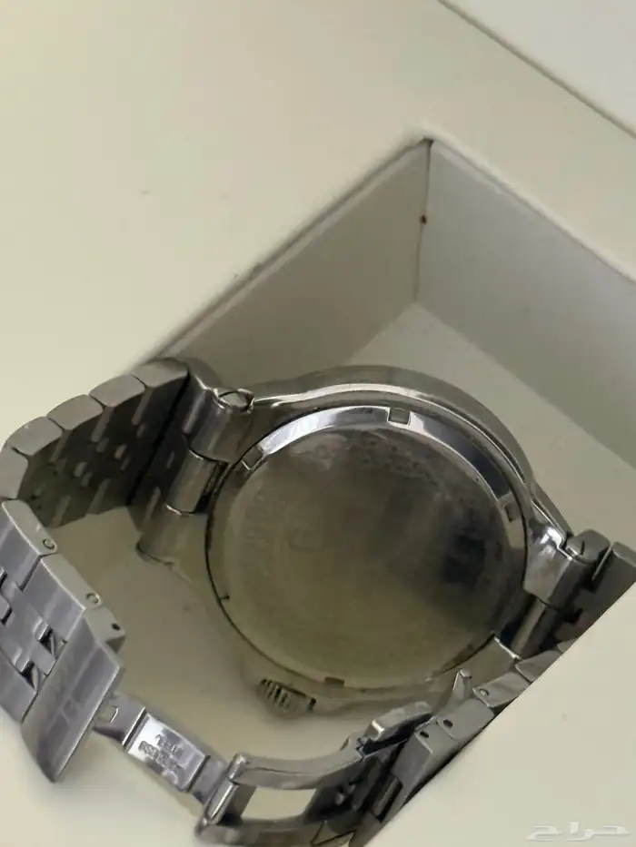 ساعة AIGNER أصلية بلون مميز للبيع 2