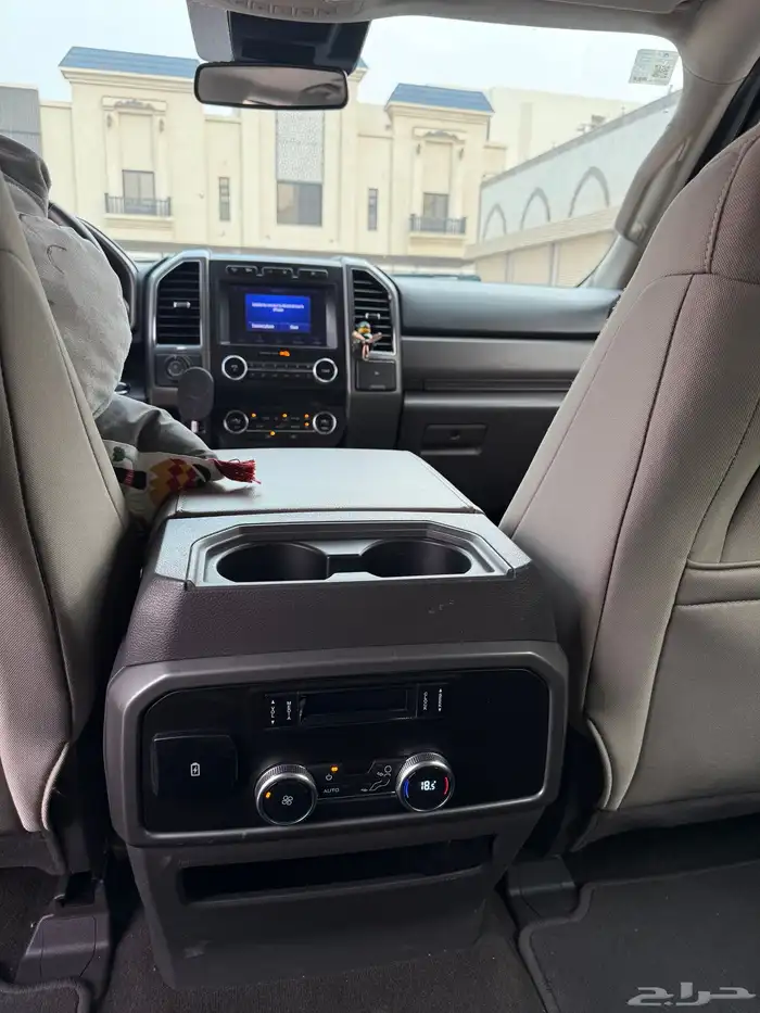 فورد اكسبيدشن 2020 XLT دبل 12
