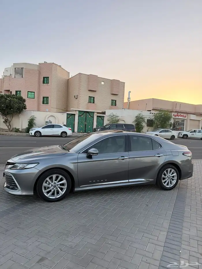 كامري تيتانيوم فل كامل 2023 0