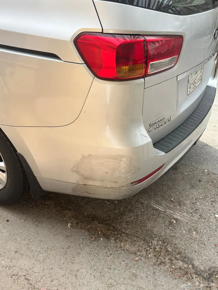 كيا كانيفال 4