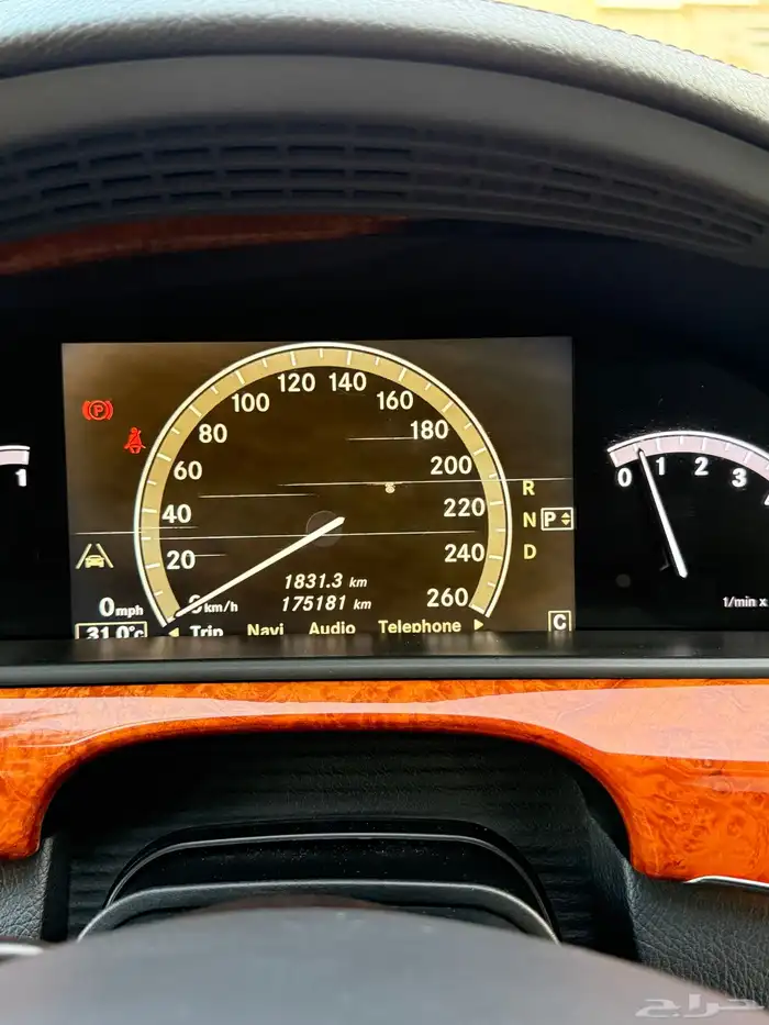 مرسيدس بنز s500 مديل 2010 9