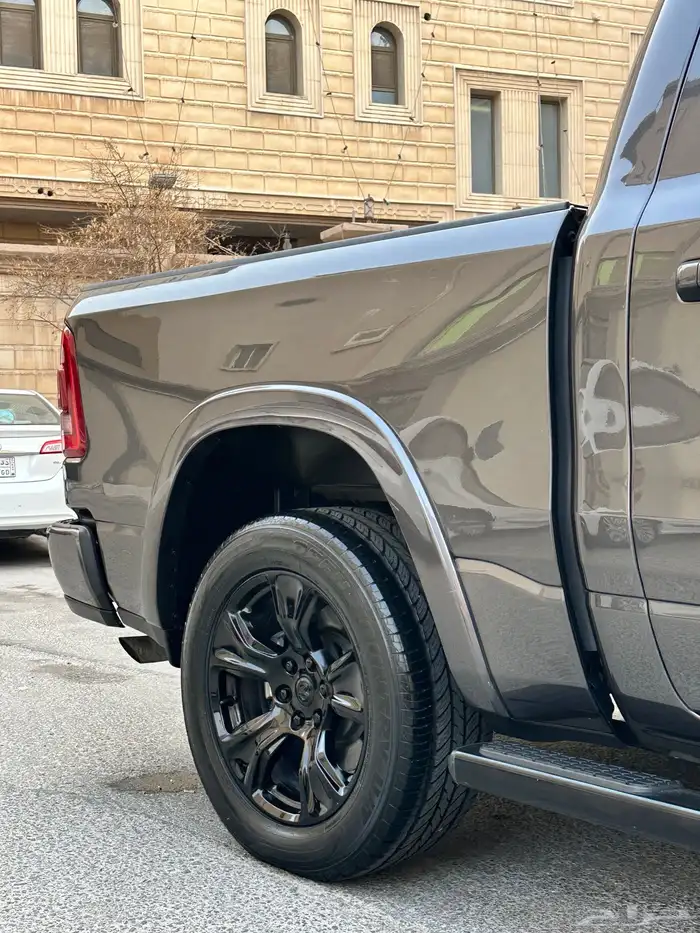 للبيع دوج رام 1500 21