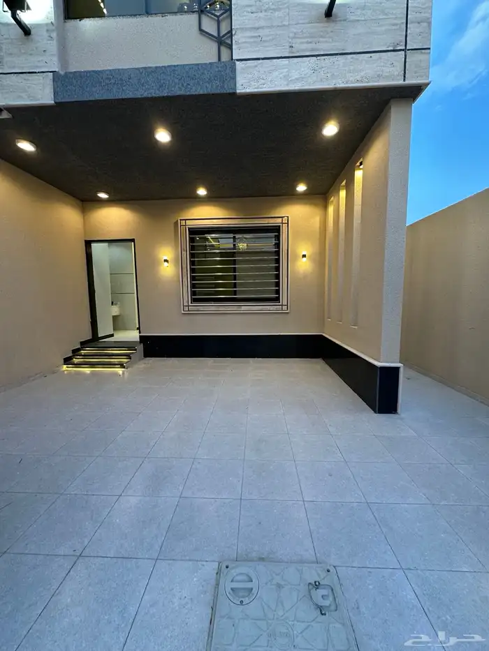 للبيع شقه ارضيه 6غرف بحوش ومدخل سياره بدره الموسي550الف 2