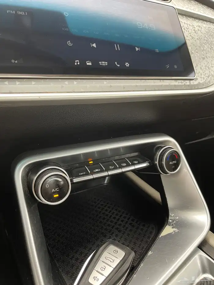 جيلي_بينراي_2022_نص فل 28