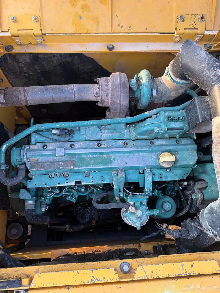 بوكلين فولفو 2009 للبيع مع الدقاق الرياض 25