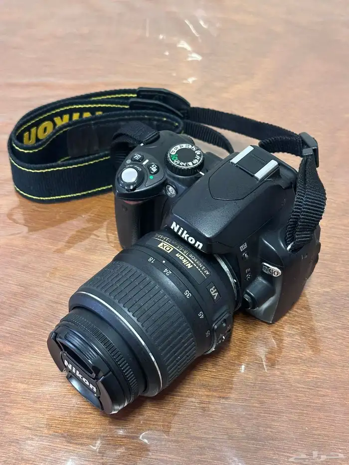 كاميرا Nikon D60 مستعمله للبيع 5