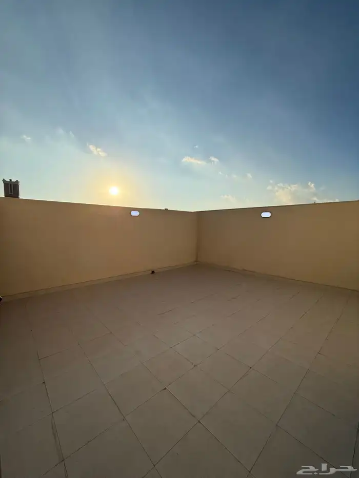 للبيع روف علوي نظام دورين موقع كامل مسجد مدارس خدمات كاملة 31