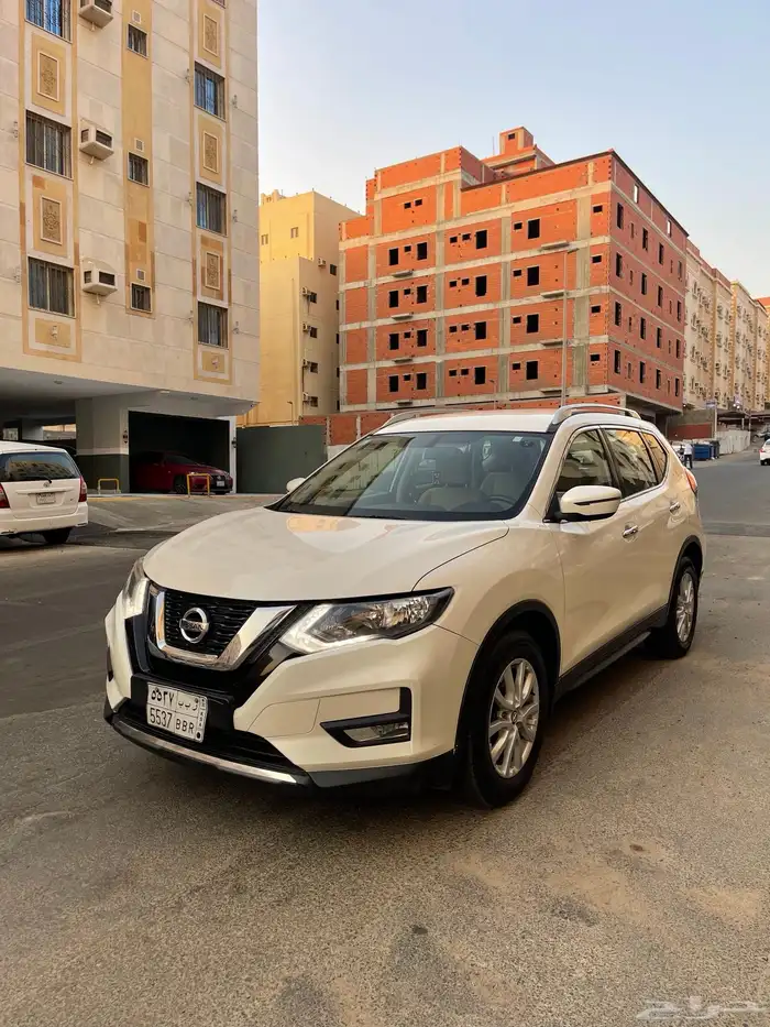 نيسان اكستريل 2022 دبل 5 مقاعد ممشى قليل 0