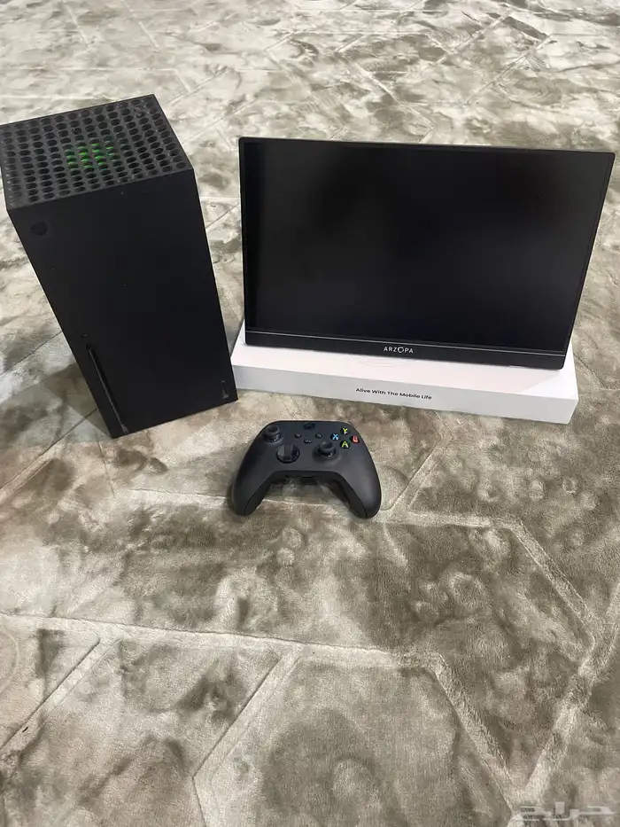 اكس بوكس سيريس و شاشه قيمنق متنقله 0
