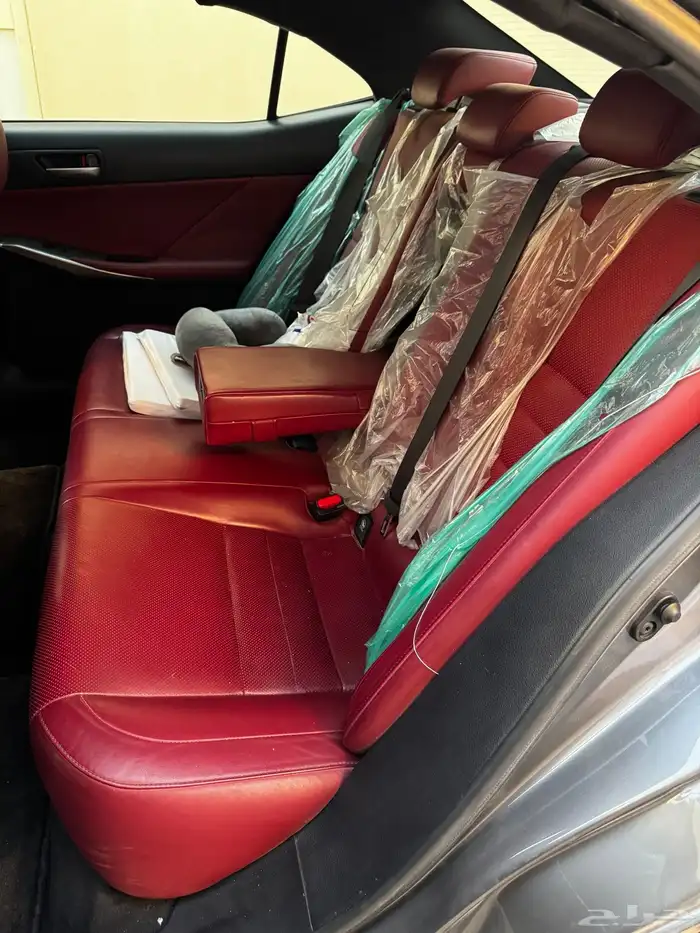 لكزس 2017 is فئة F مصدومه 20