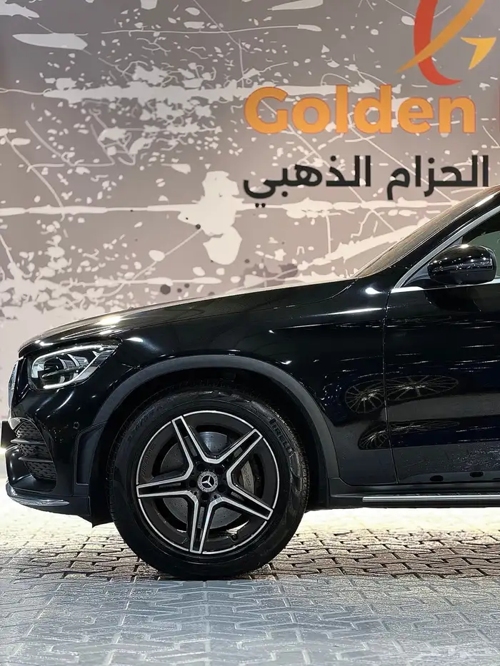 مرسيدس GLC200 موديل 2022 4