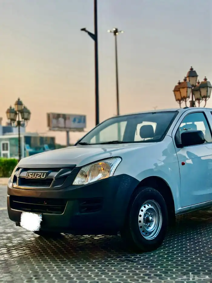 بكب ايسوزو و ميتسوبيشي غمارة وغمارتين ديزل 13