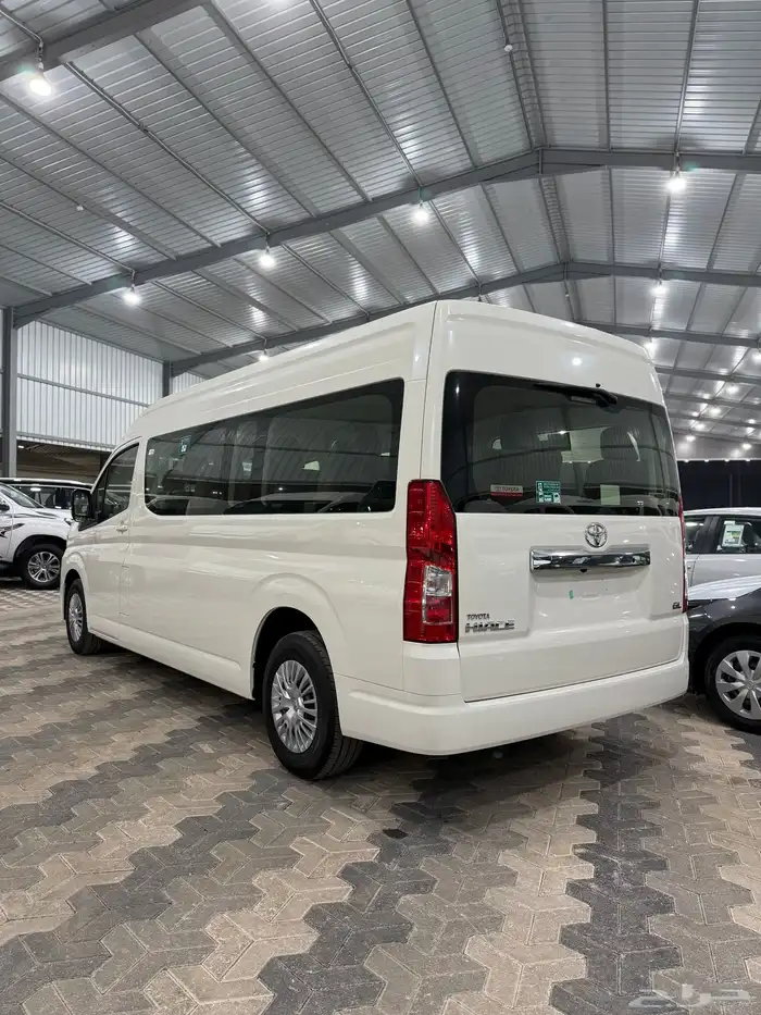 تويوتا هايس 2025 GL ( 13 ركاب - أوتوماتيك- ديزل - سقف عالي) 4